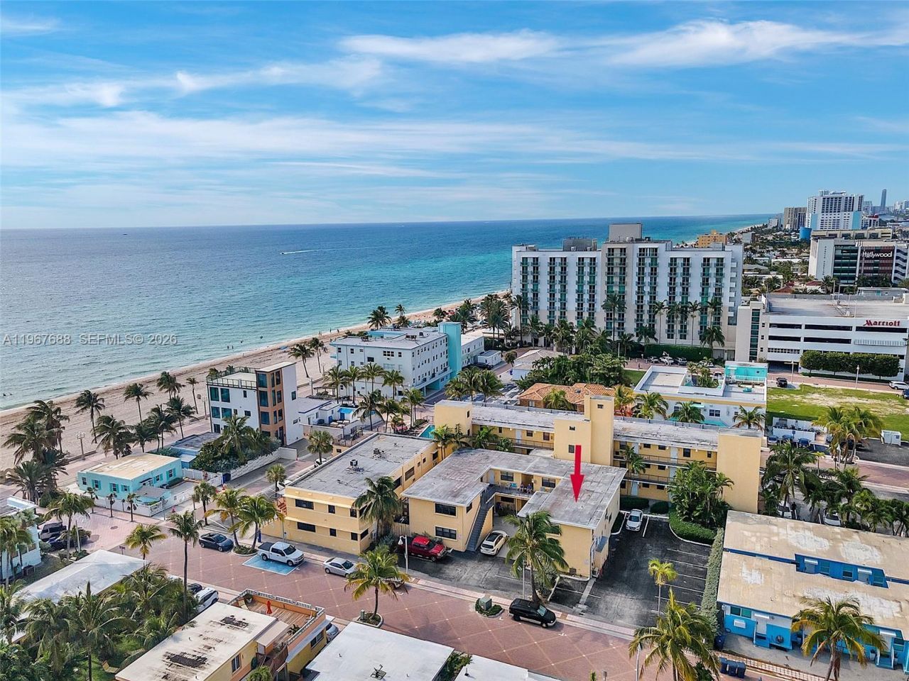 322 Harding St, Unit B202, Hollywood, FL 33019 Photo