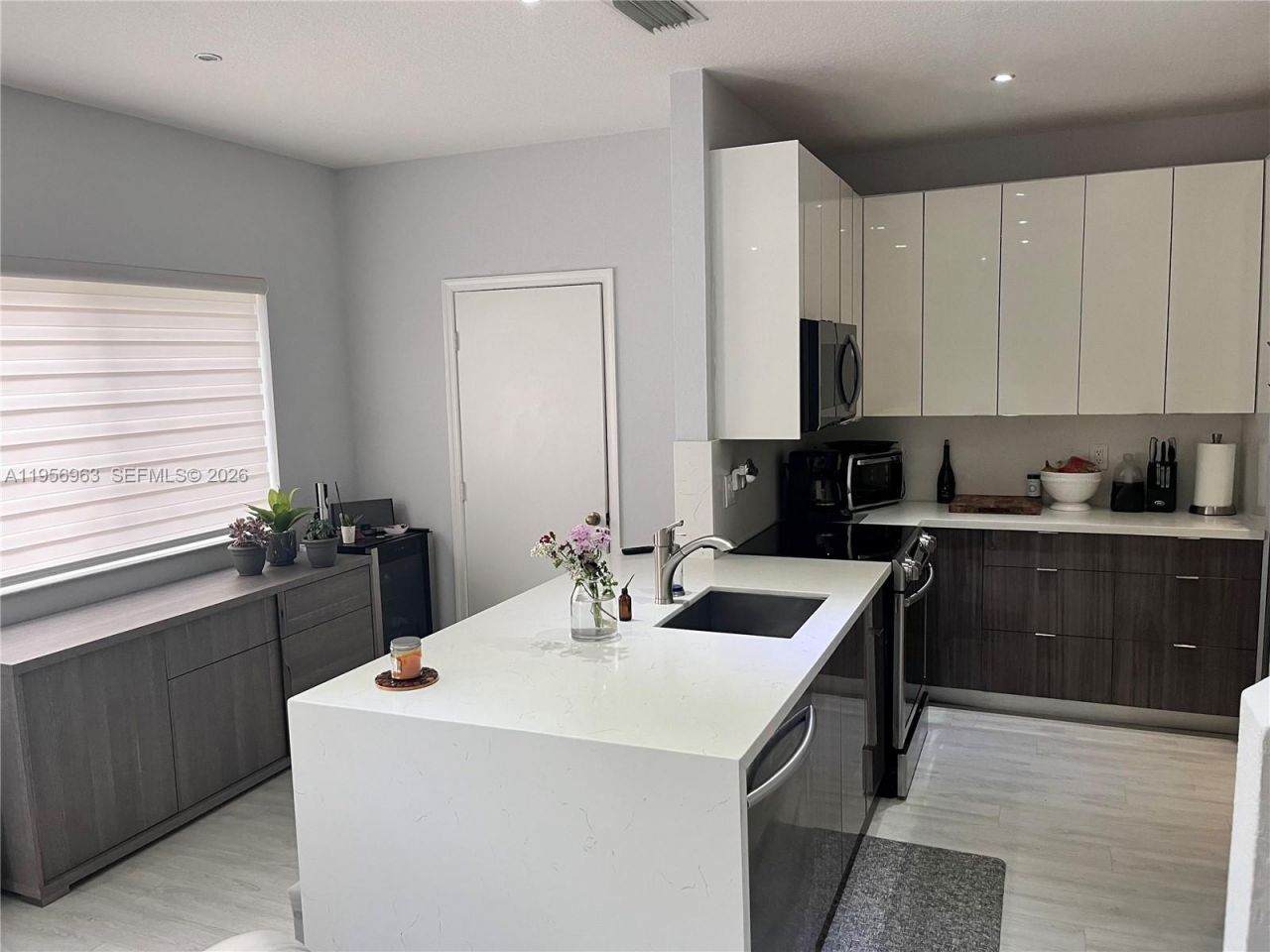 4746 Lago Vista Dr, Coconut Creek, FL 33073 Photo