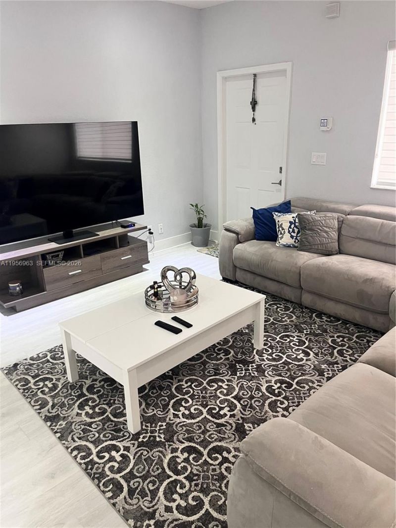 4746 Lago Vista Dr, Coconut Creek, FL 33073 Photo