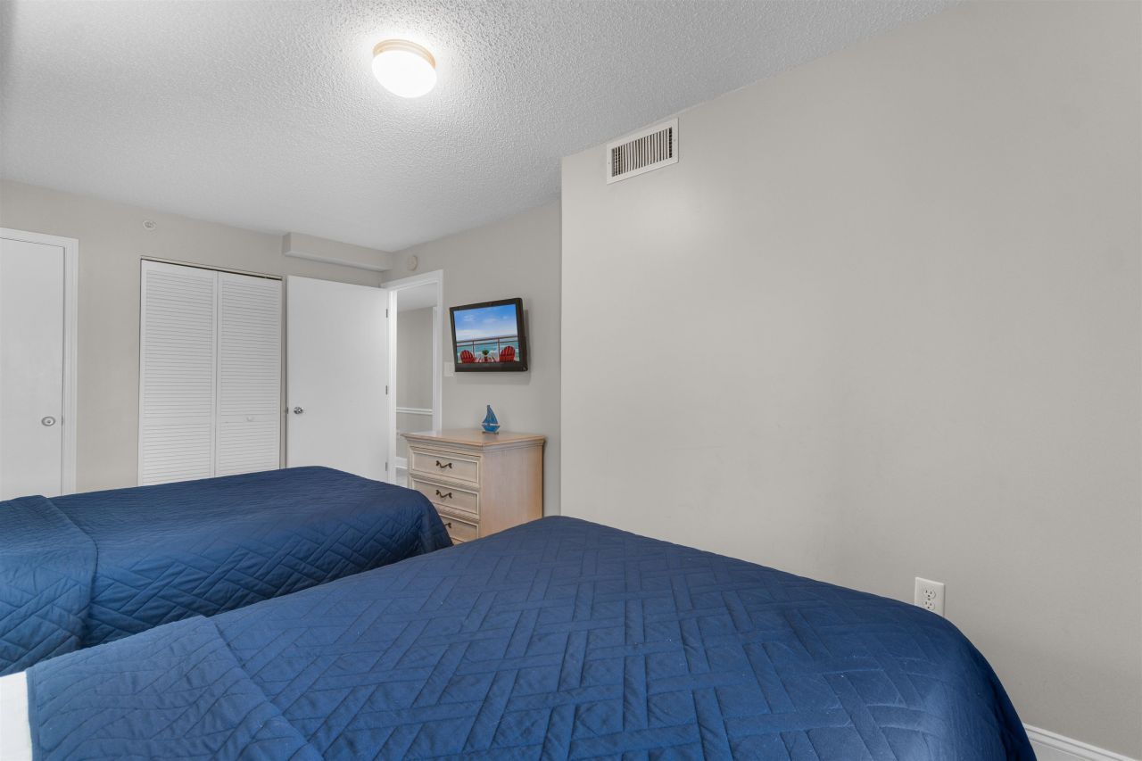 201 74th Ave. N  Photo 20