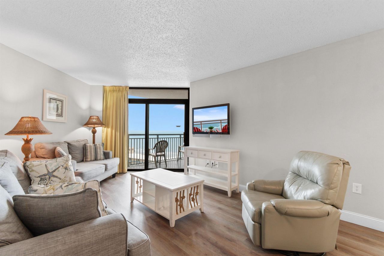 201 74th Ave. N  Photo 11