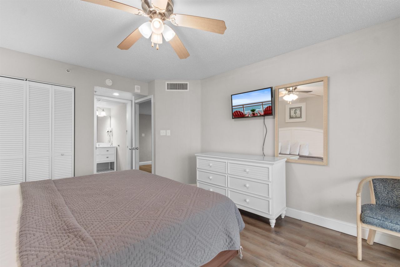 201 74th Ave. N  Photo 14