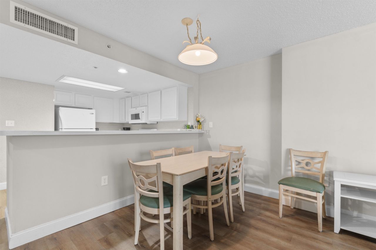 201 74th Ave. N  Photo 9