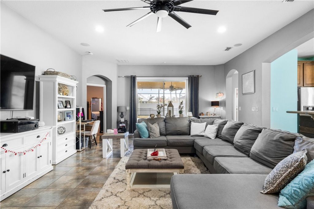 330 Sebastian Crossings Boulevard, Sebastian, FL 32958 Photo