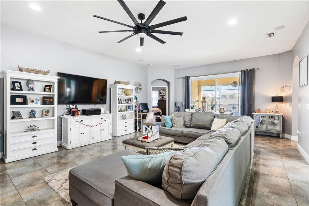 330 Sebastian Crossings Boulevard, Sebastian, FL 32958 Photo