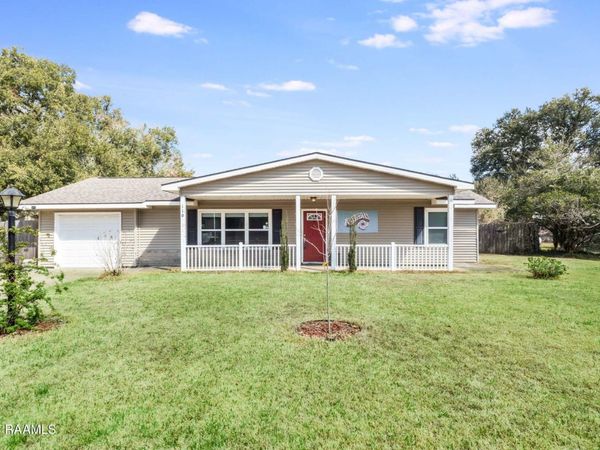 110 Sunny Lane , Lafayette, LA 70506