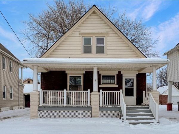 4001 E 54th Street, Newburgh Heights, OH 44105