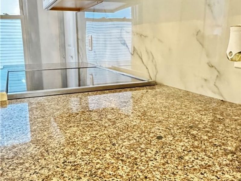 4001 E 54th Street, Newburgh Heights, OH 44105 Photo 7