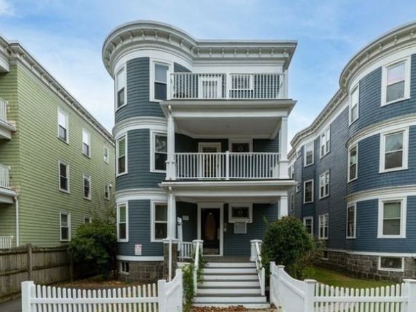 25 Pleasant Street, Boston, MA 02125