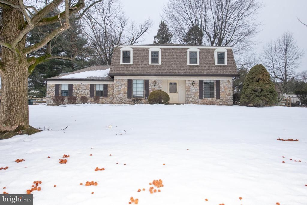 62 W Pickering Bend, Richboro, PA 18954 Main Photo