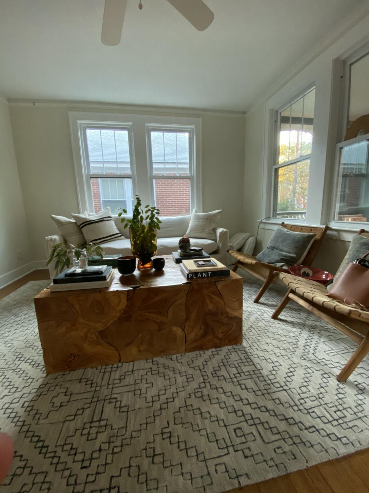 189 Grove Street Photo 2