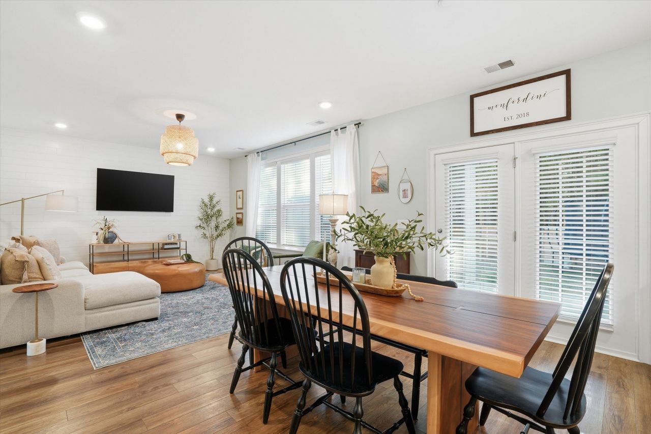 105 True Grit Way Way Photo 11