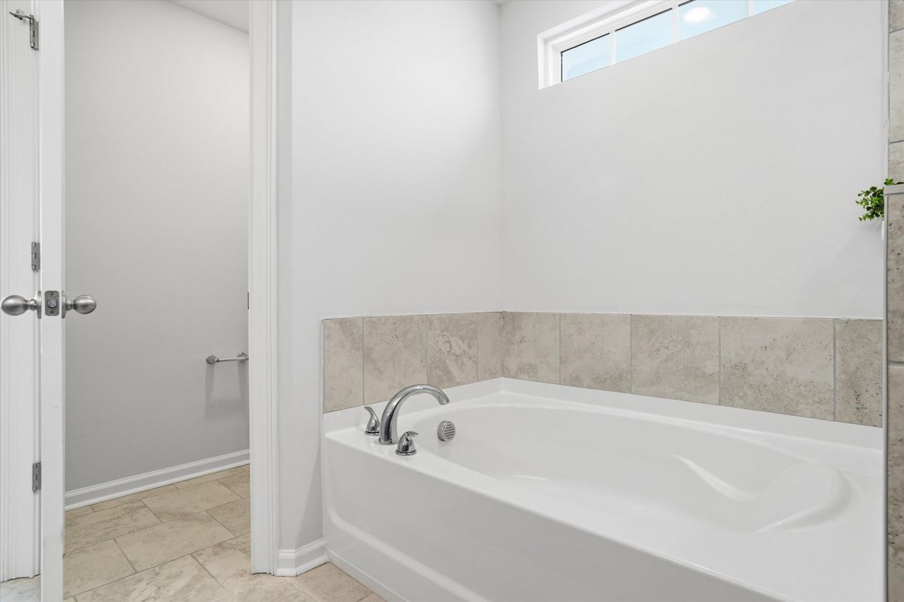 105 True Grit Way Way Photo 28