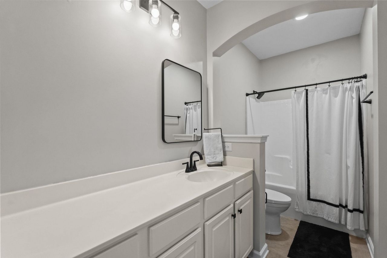 837 Wind Whisper Circle Photo 24