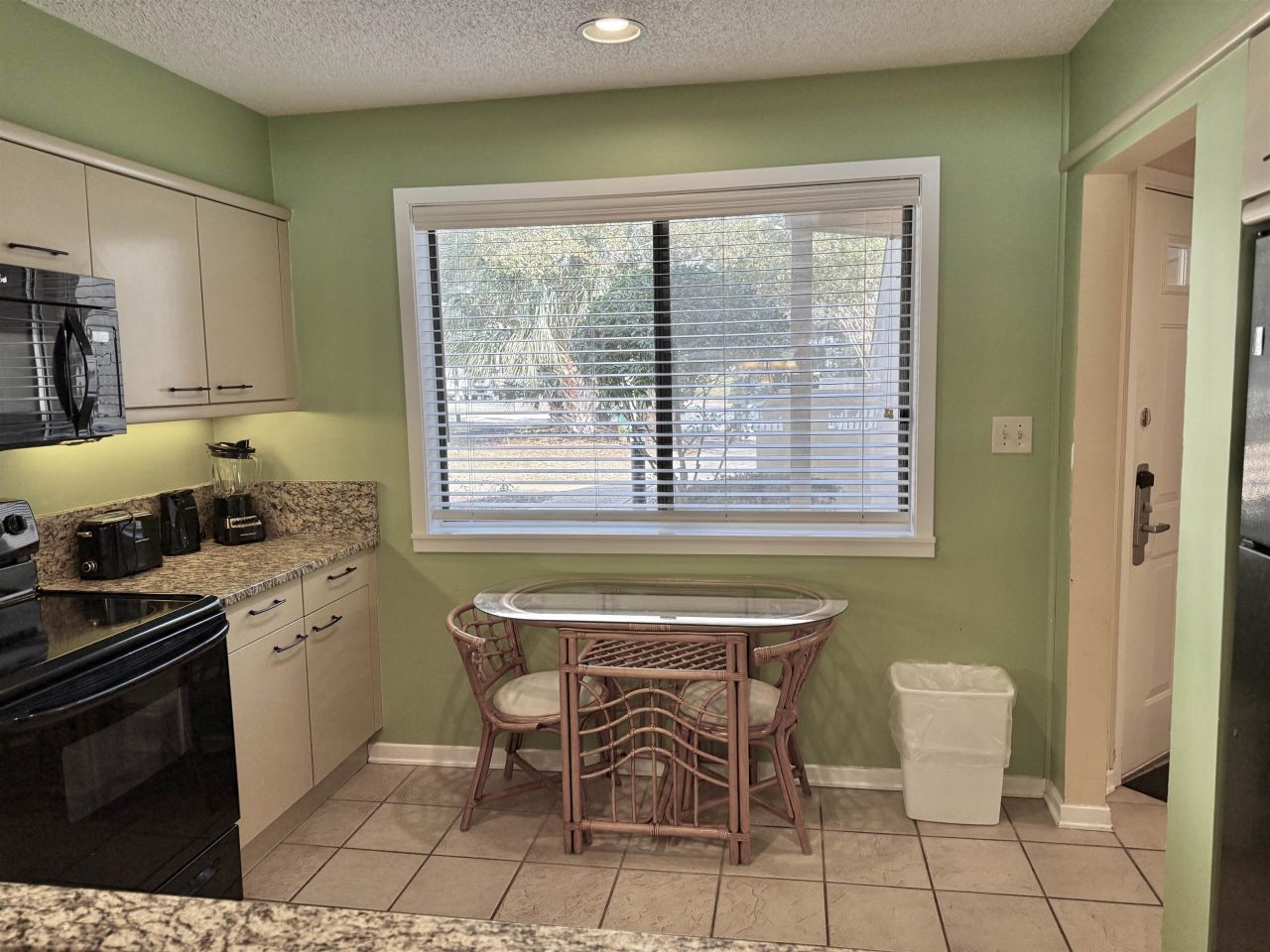 133 Hartland Dr.  Photo 15