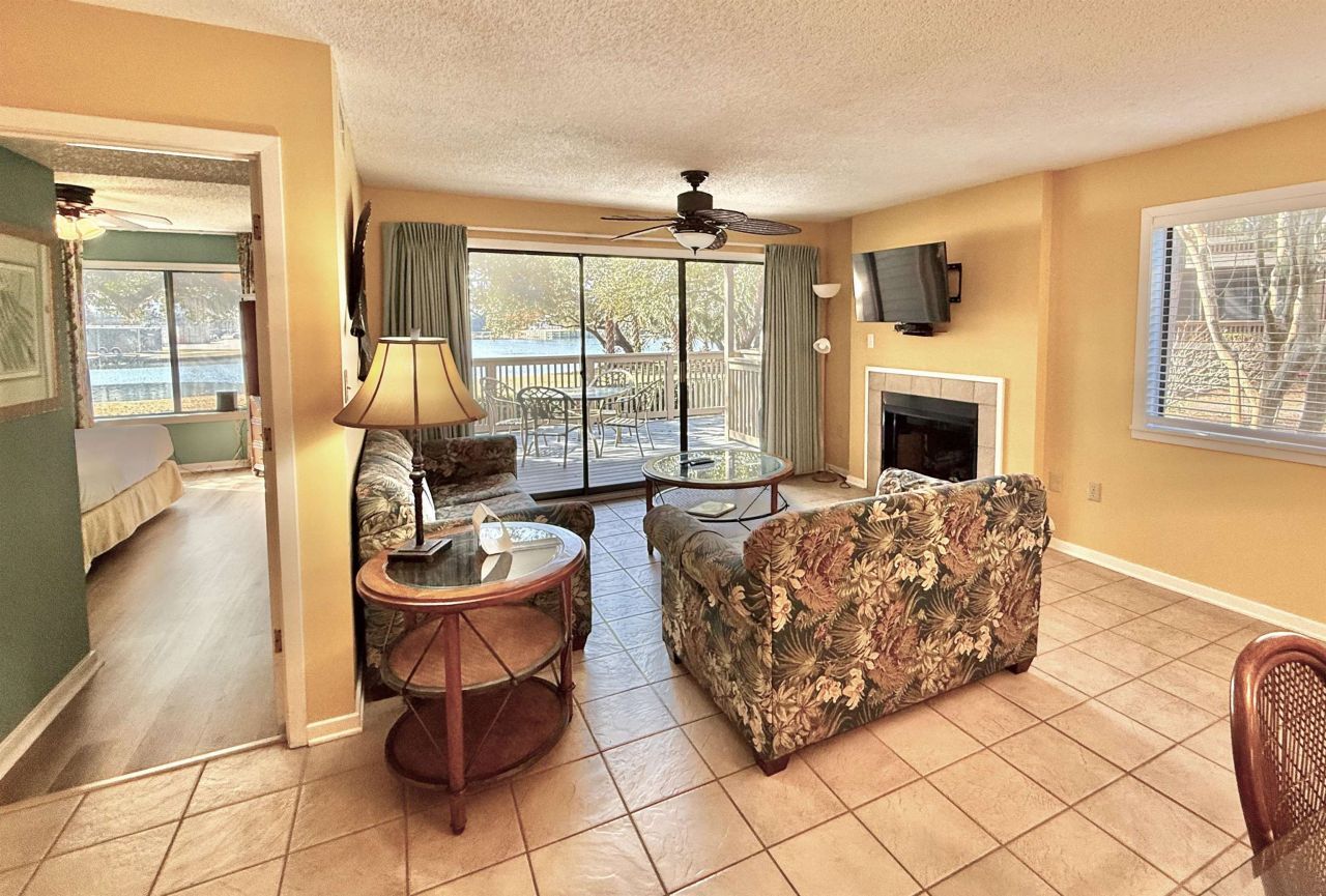 133 Hartland Dr.  Photo 18