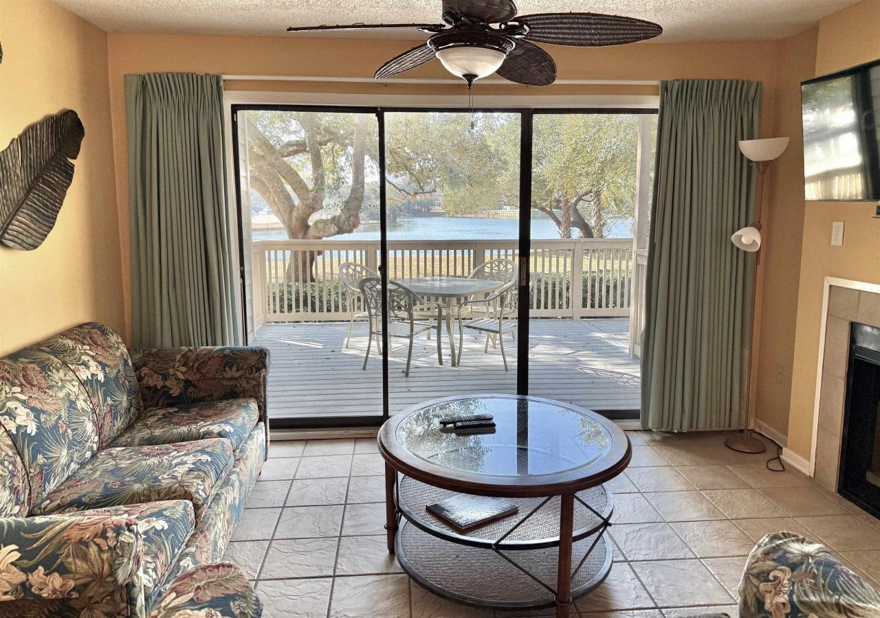 133 Hartland Dr.  Photo 6