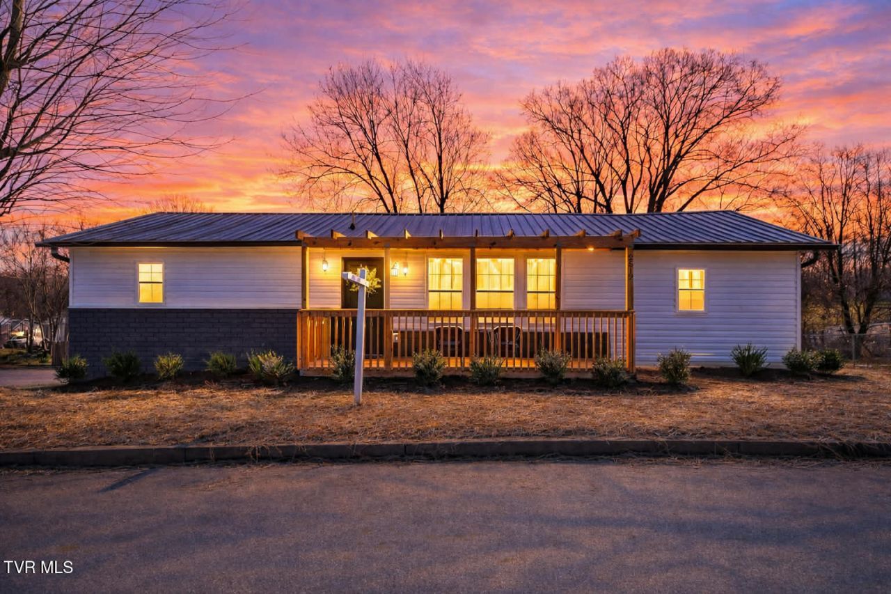 2512 Long Street, Johnson City, TN 37601 Main Photo