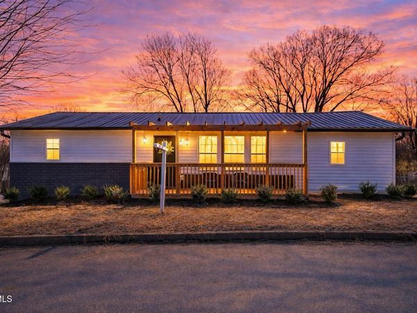 2512 Long Street, Johnson City, TN 37601