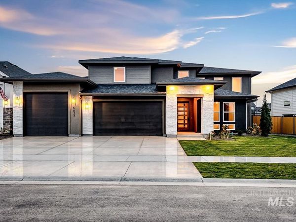 6837 Campolina Way, Star, ID 83669