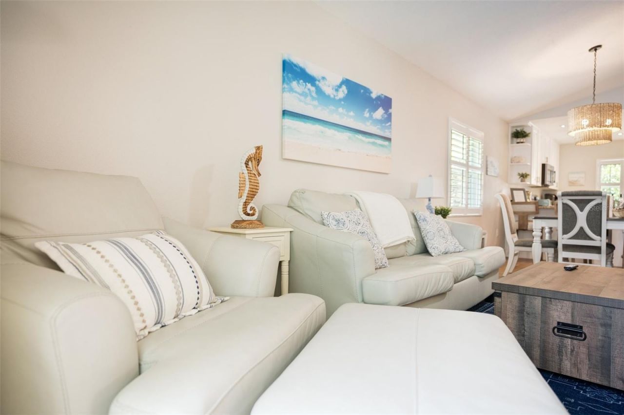 2051 Roselawn Street, Sarasota, FL 34231 Photo