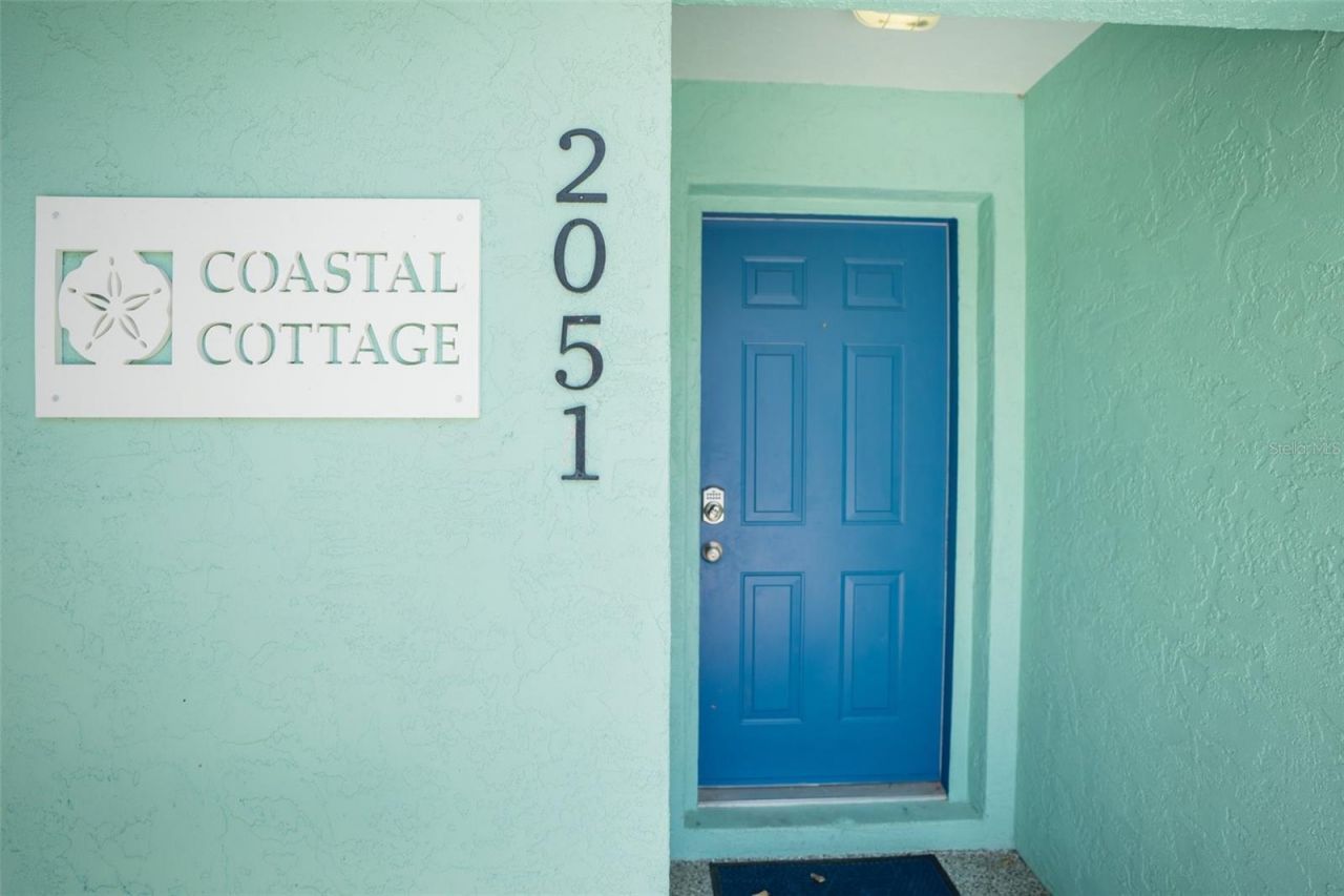 2051 Roselawn Street, Sarasota, FL 34231 Photo