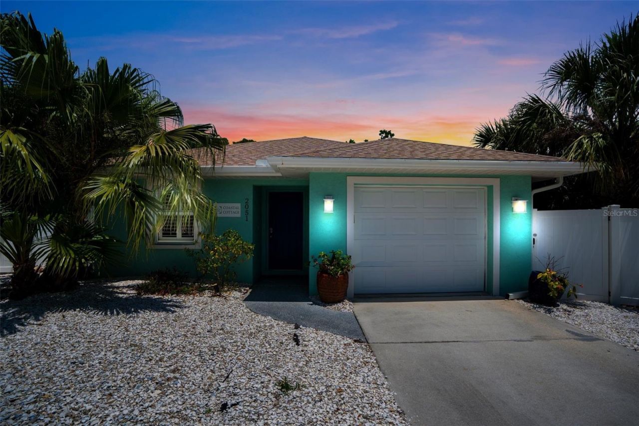 2051 Roselawn Street, Sarasota, FL 34231 Photo