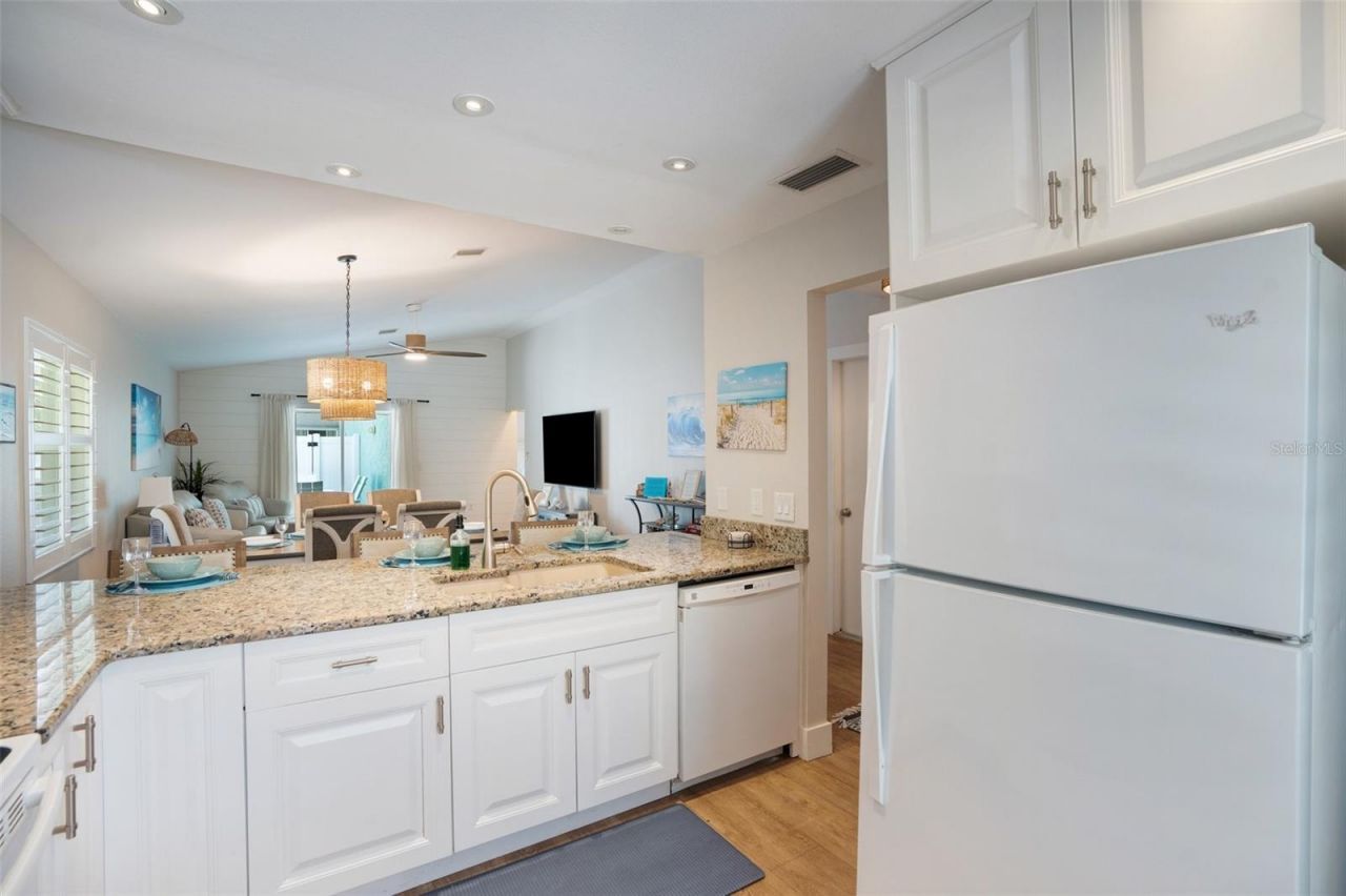 2051 Roselawn Street, Sarasota, FL 34231 Photo