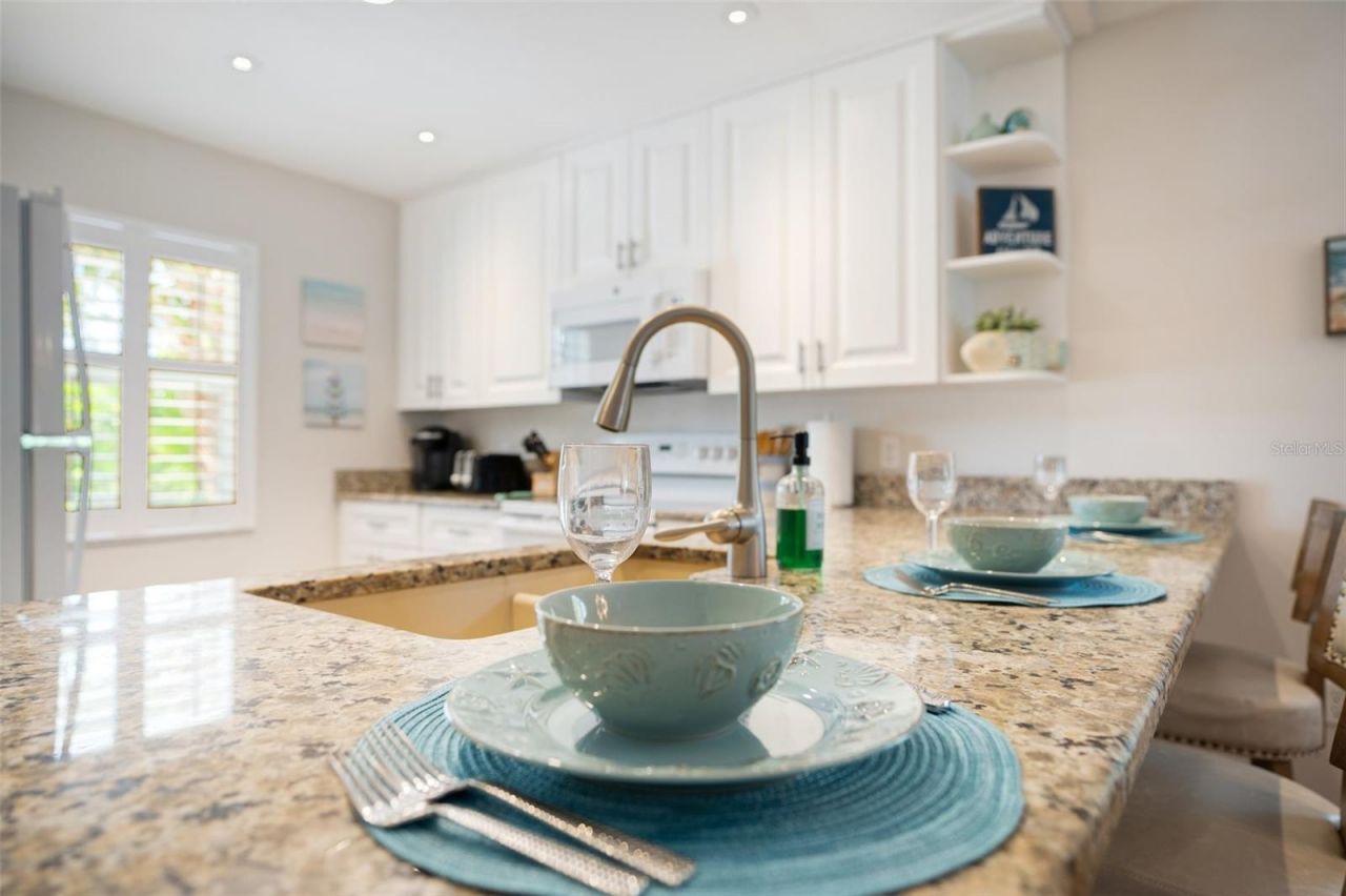 2051 Roselawn Street, Sarasota, FL 34231 Photo