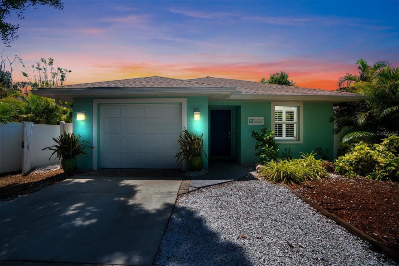 2051 Roselawn Street, Sarasota, FL 34231 Photo