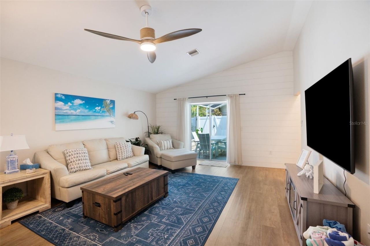 2051 Roselawn Street, Sarasota, FL 34231 Photo