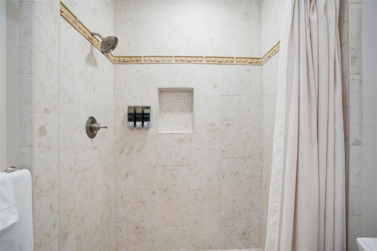 2051 Roselawn Street, Sarasota, FL 34231 Photo
