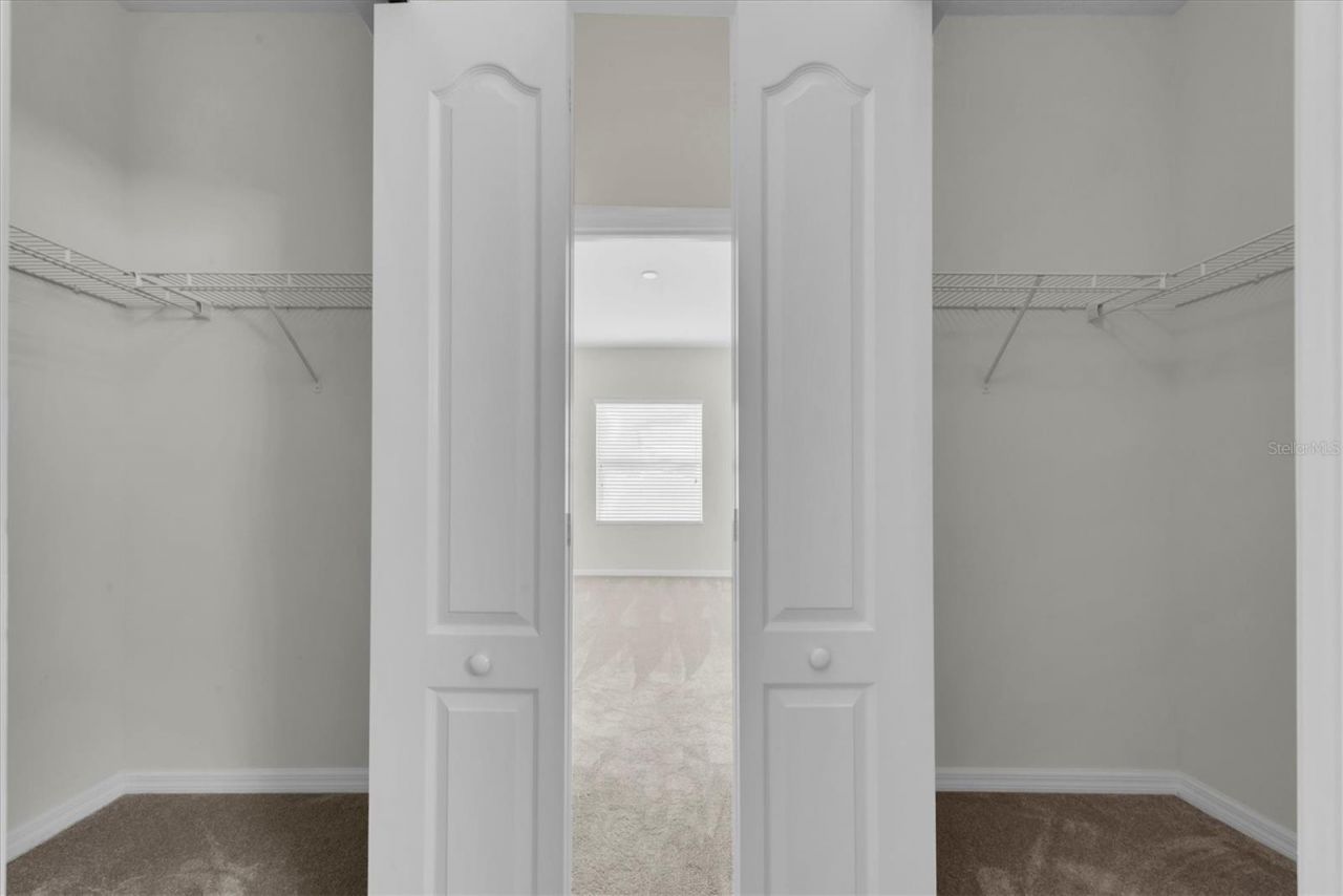 4654 Woodbrook Drive, Sarasota, FL 34243 Photo