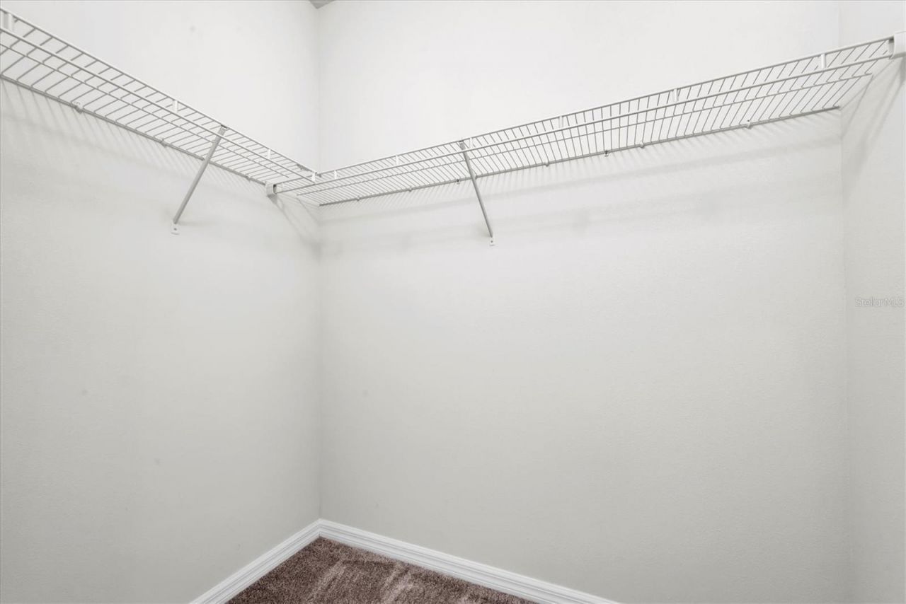 4654 Woodbrook Drive, Sarasota, FL 34243 Photo