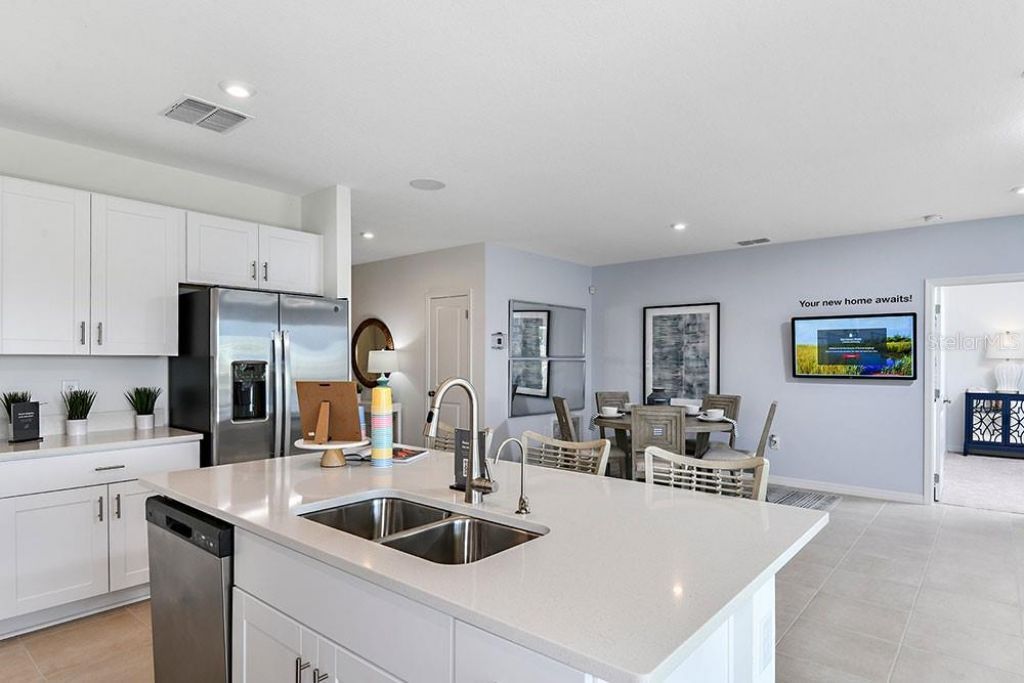 6730 Equinox Lane, North Fort Myers, FL 33917 Photo