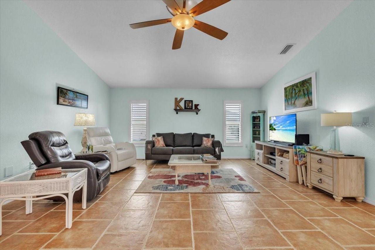 12605 SW Kings Row, Lake Suzy, FL 34269 Photo