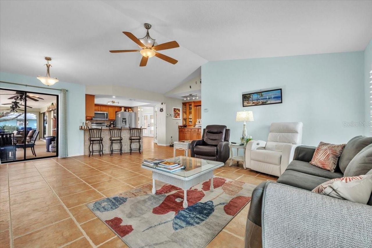 12605 SW Kings Row, Lake Suzy, FL 34269 Photo