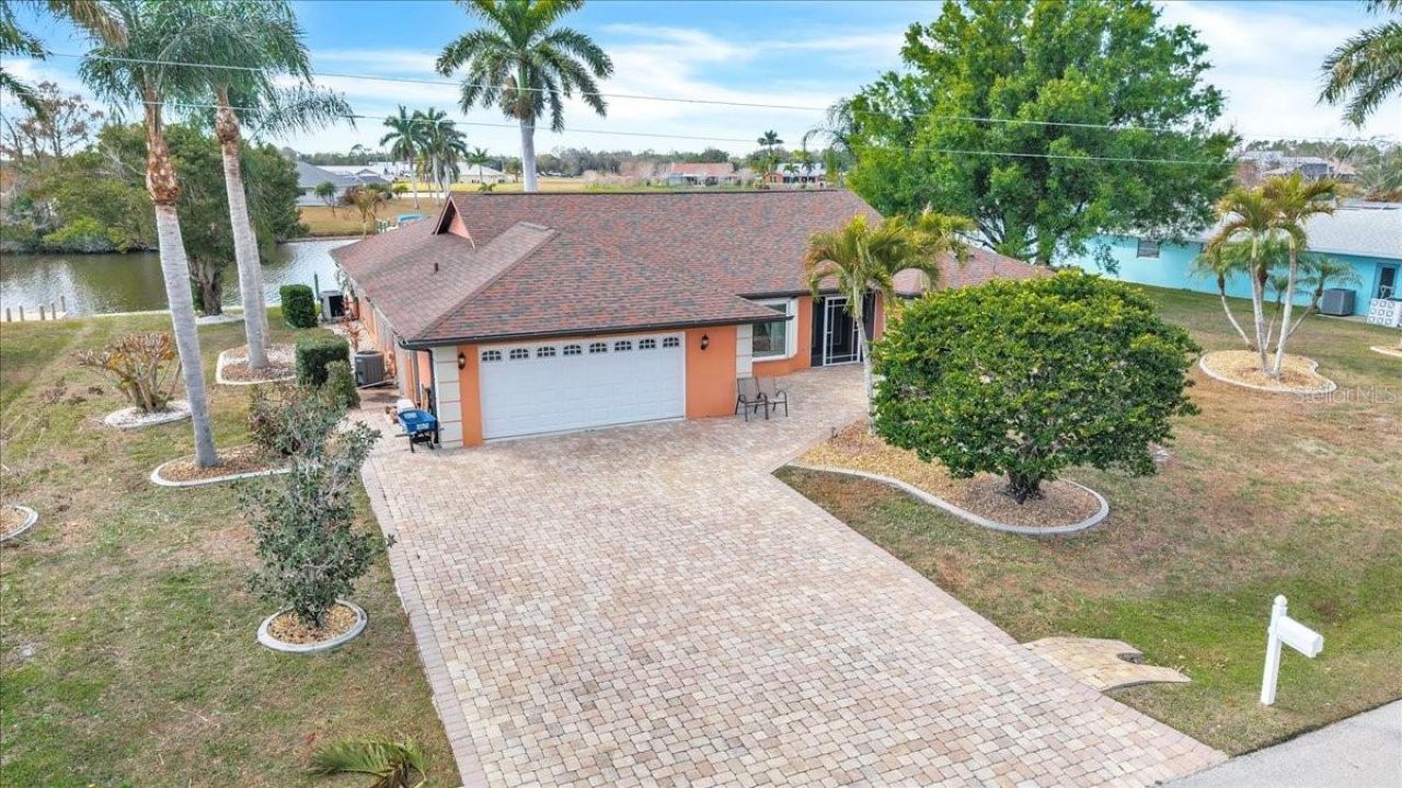 12605 SW Kings Row, Lake Suzy, FL 34269 Photo