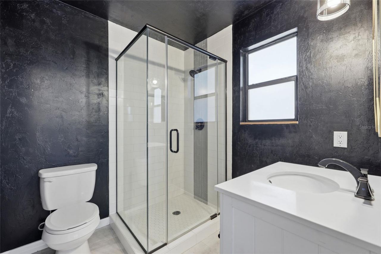 431 NW 32 Avenue, Gainesville, FL 32609 Photo