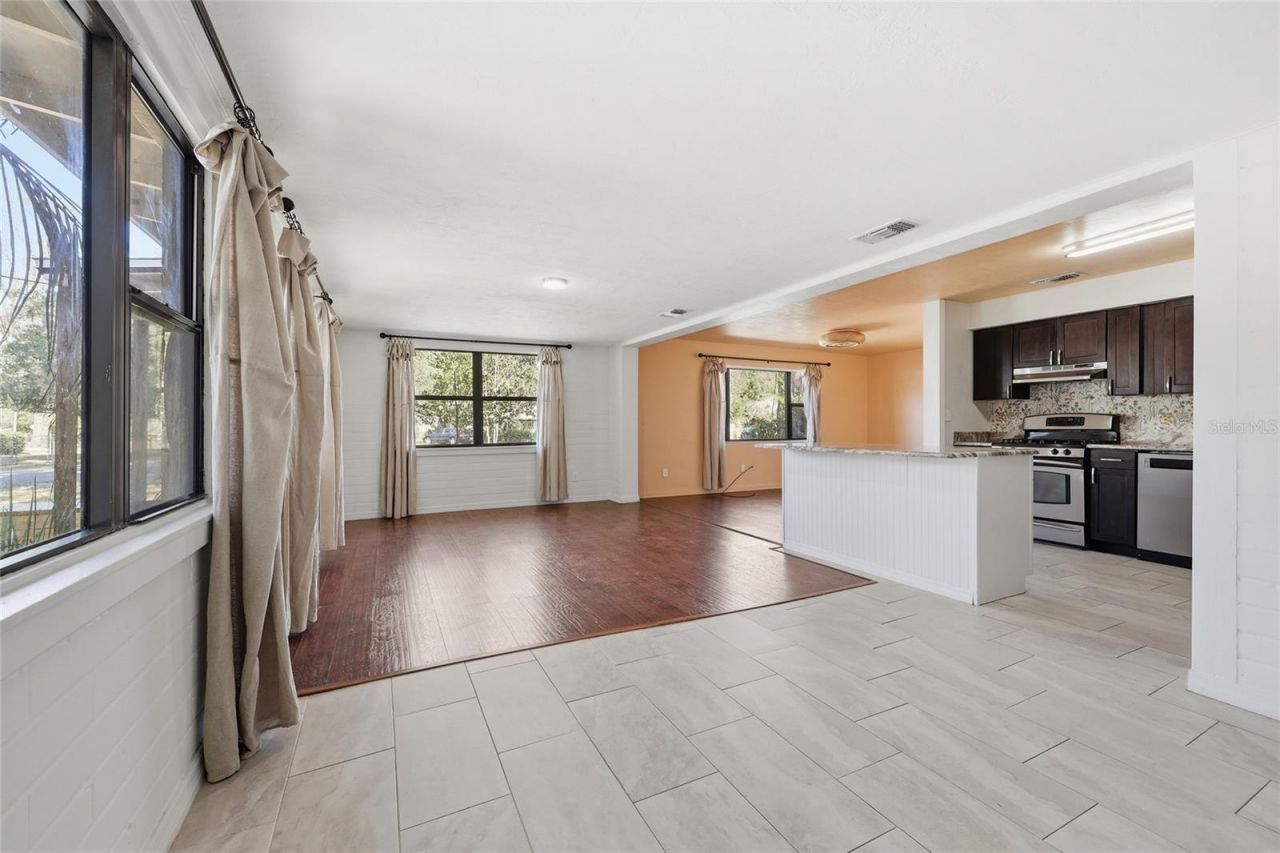 431 NW 32 Avenue, Gainesville, FL 32609 Photo