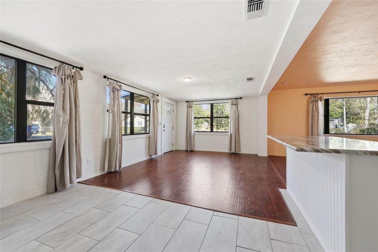 431 NW 32 Avenue, Gainesville, FL 32609 Photo