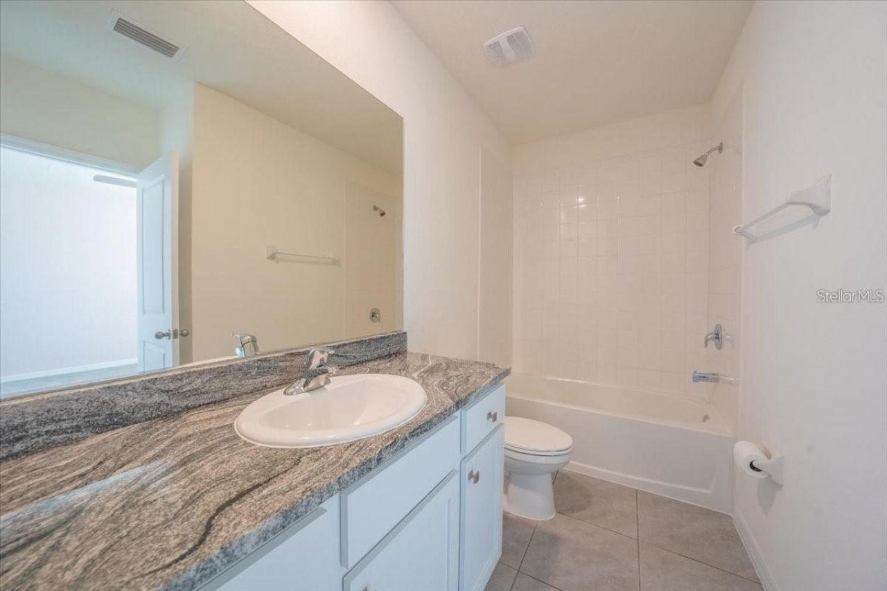 1926 Pleasant Maple Court, Bradenton, FL 34211 Photo