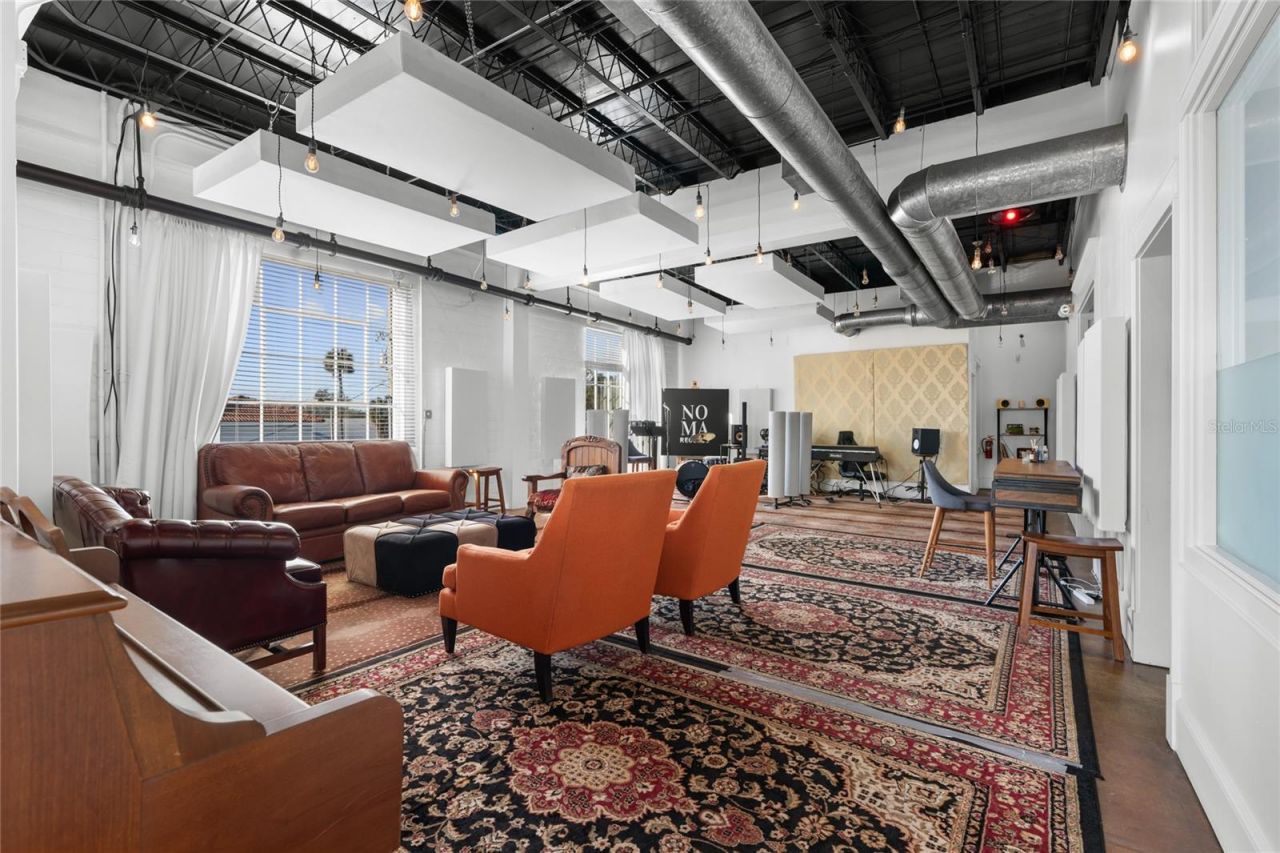 939 N Magnolia Avenue, Ocala, FL 34475 Photo