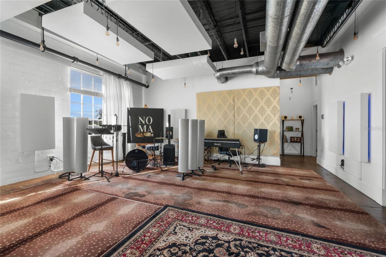 939 N Magnolia Avenue, Ocala, FL 34475 Photo