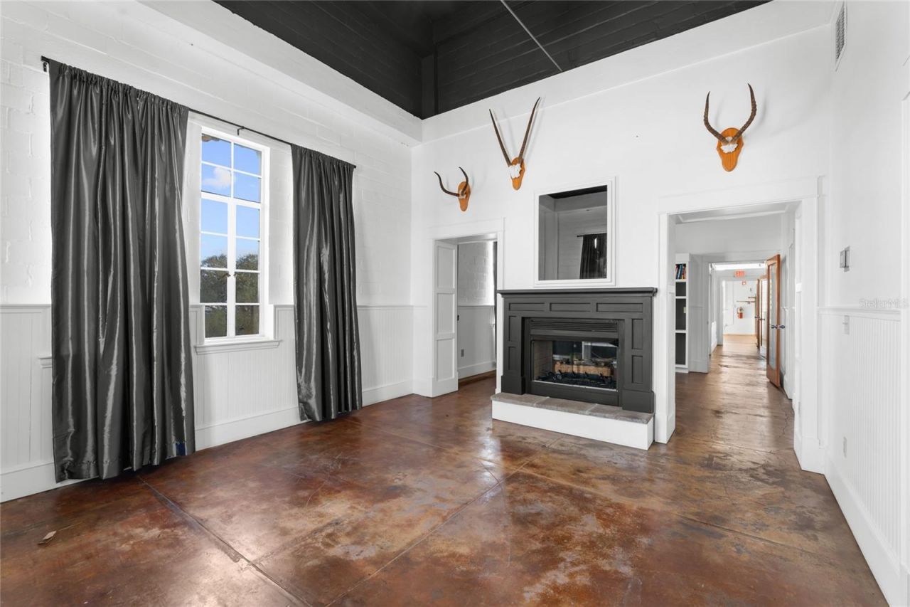 939 N Magnolia Avenue, Ocala, FL 34475 Photo