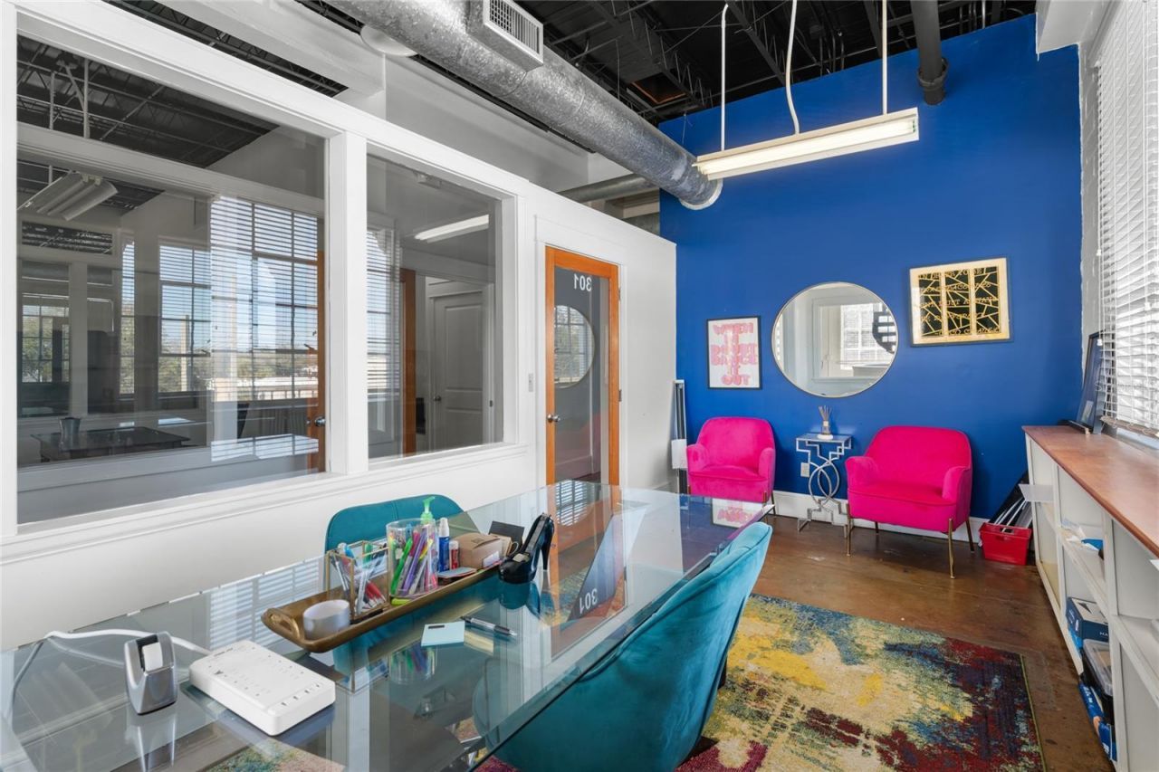 939 N Magnolia Avenue, Ocala, FL 34475 Photo