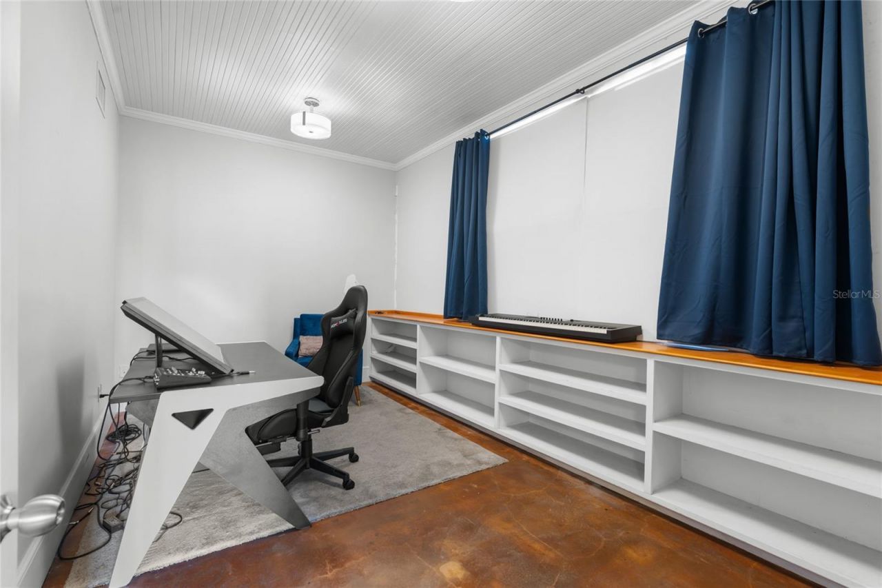 939 N Magnolia Avenue, Ocala, FL 34475 Photo