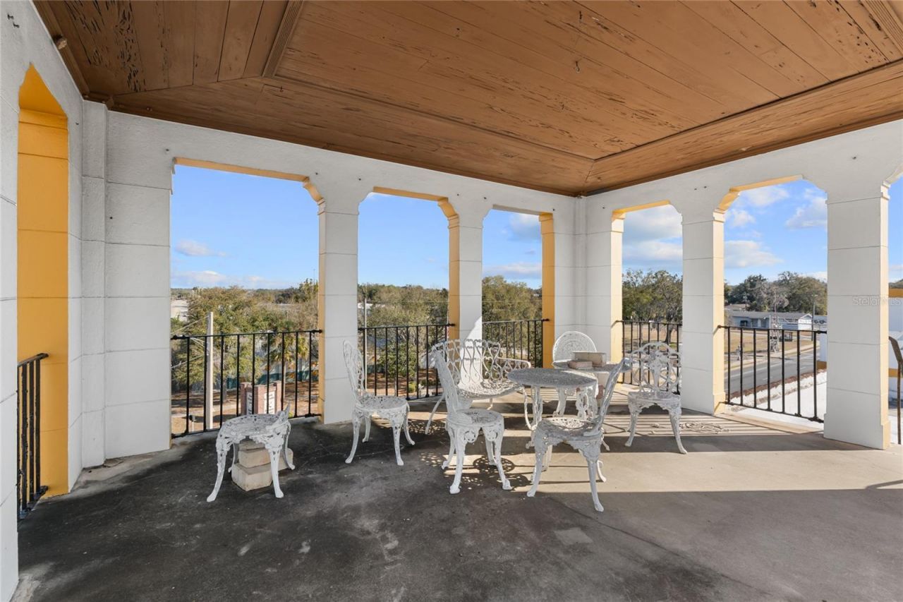 939 N Magnolia Avenue, Ocala, FL 34475 Photo