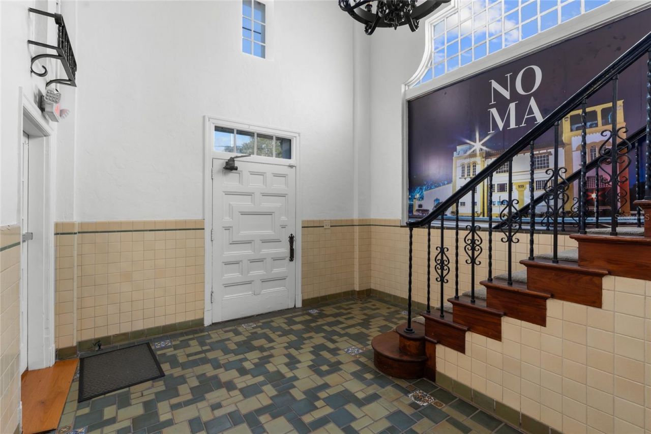 939 N Magnolia Avenue, Ocala, FL 34475 Photo