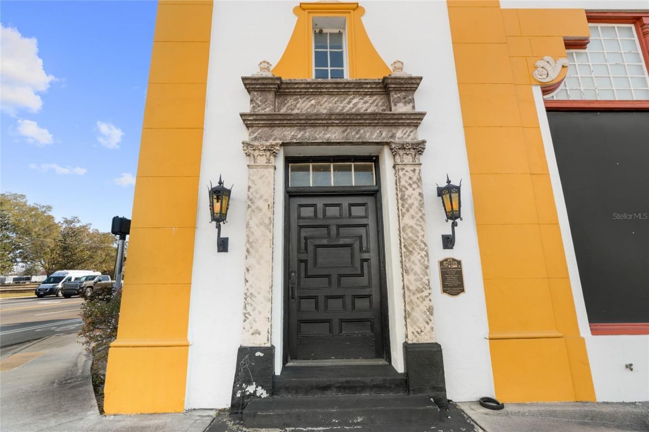 939 N Magnolia Avenue, Ocala, FL 34475 Photo